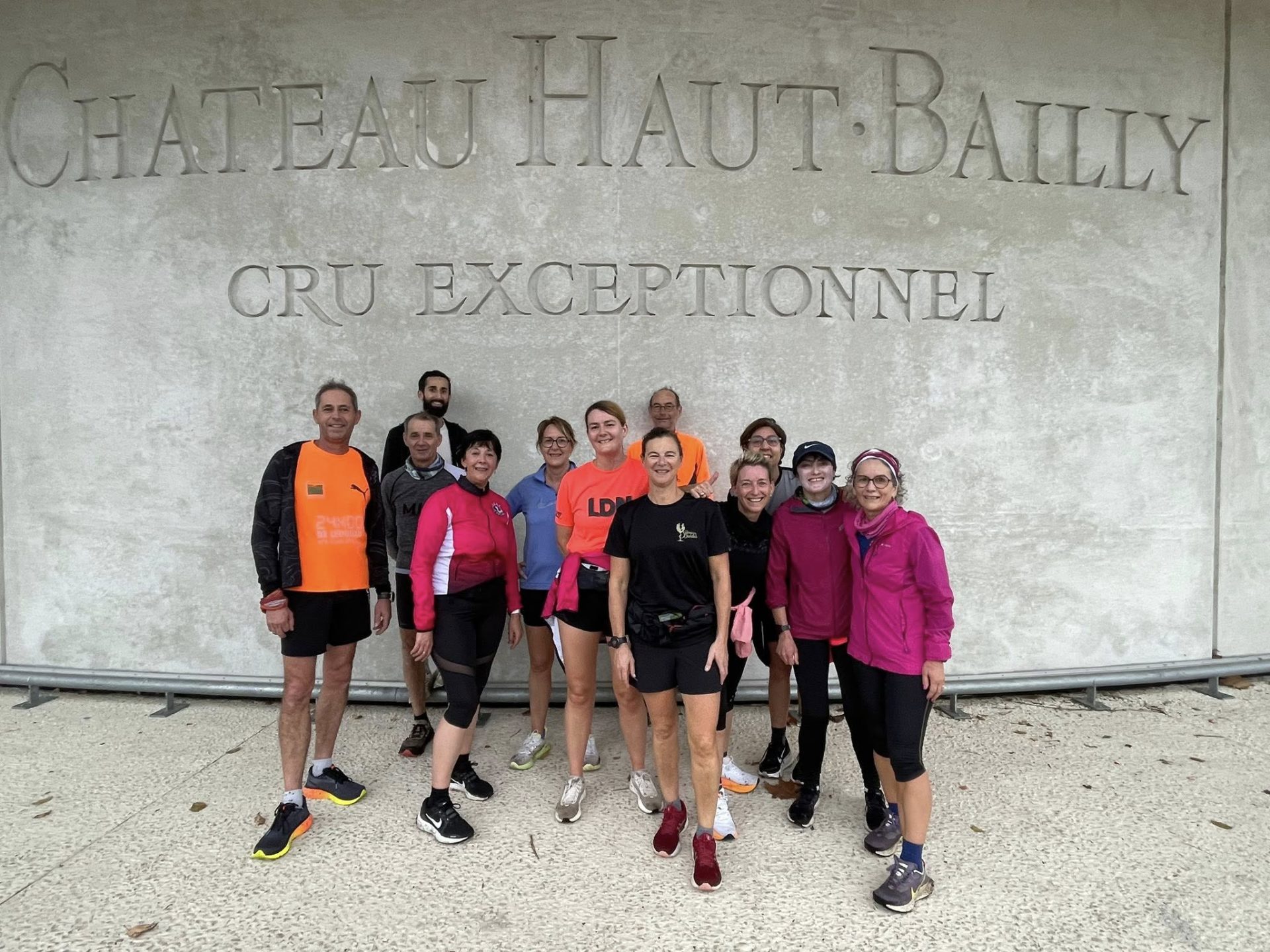 Les membres du SCAP Cadaujac réunis au Château Haut-Baily
